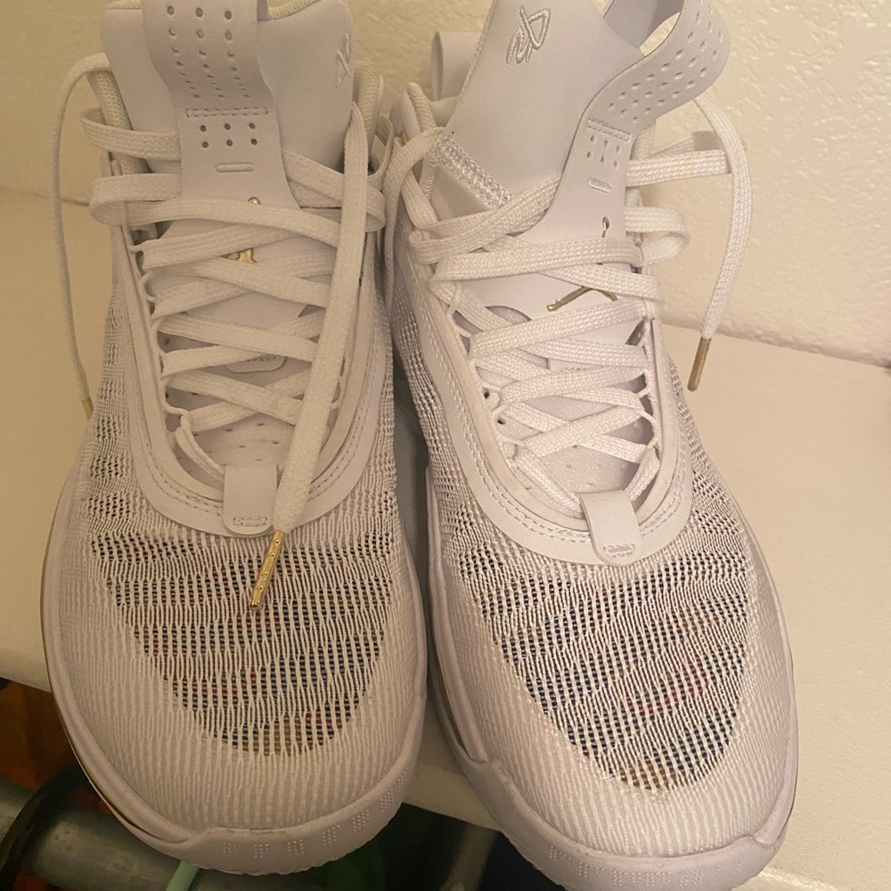 Jordan 36 glory size 12